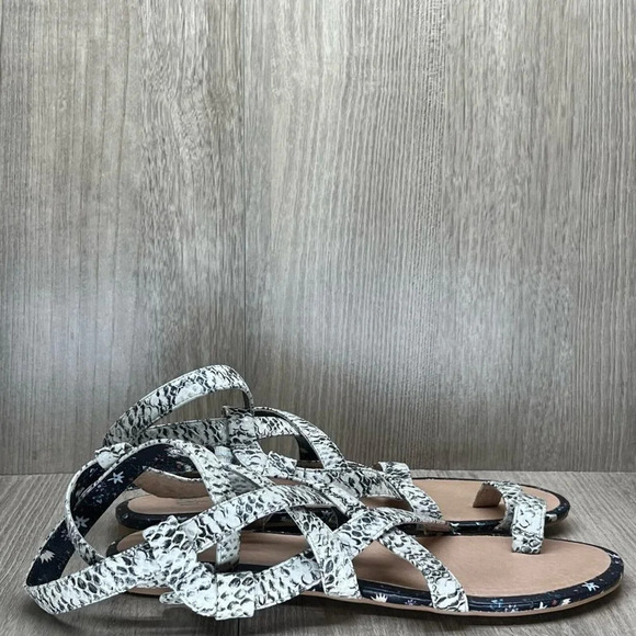 Cabi Sandals Womens Sz 7M Athena Snakeskin Gladiator Flats Leather White Black - Picture 10 of 12